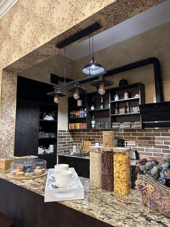 Boutique Hotel Alegria Тбилиси Екстериор снимка