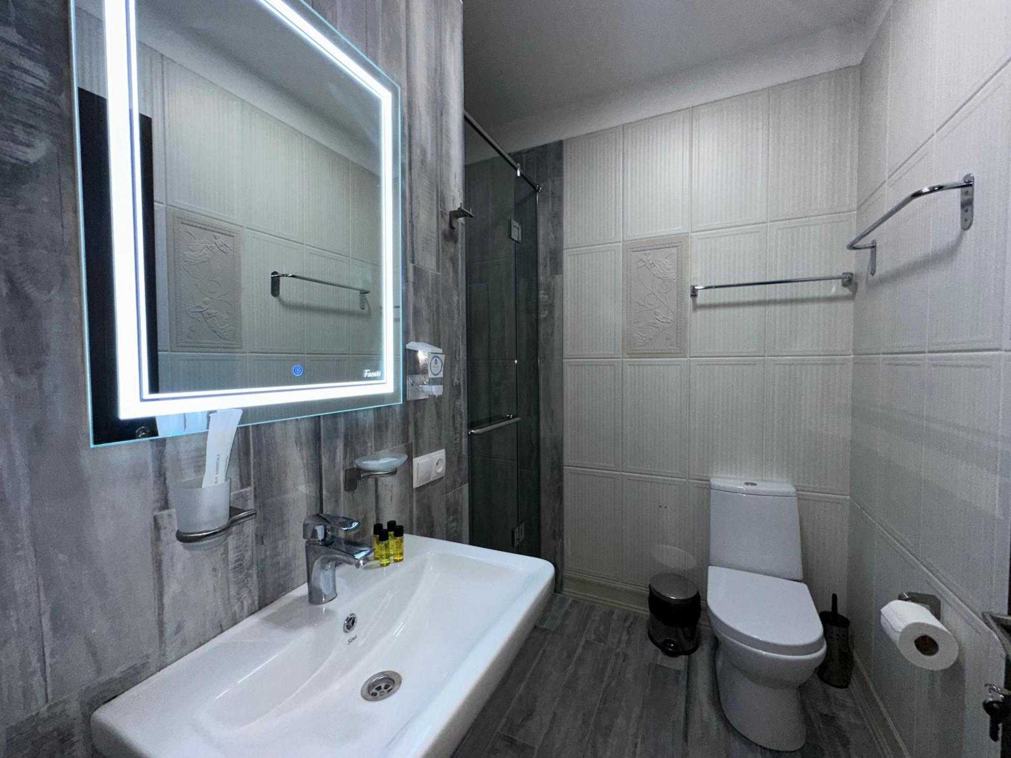 Boutique Hotel Alegria Тбилиси Екстериор снимка