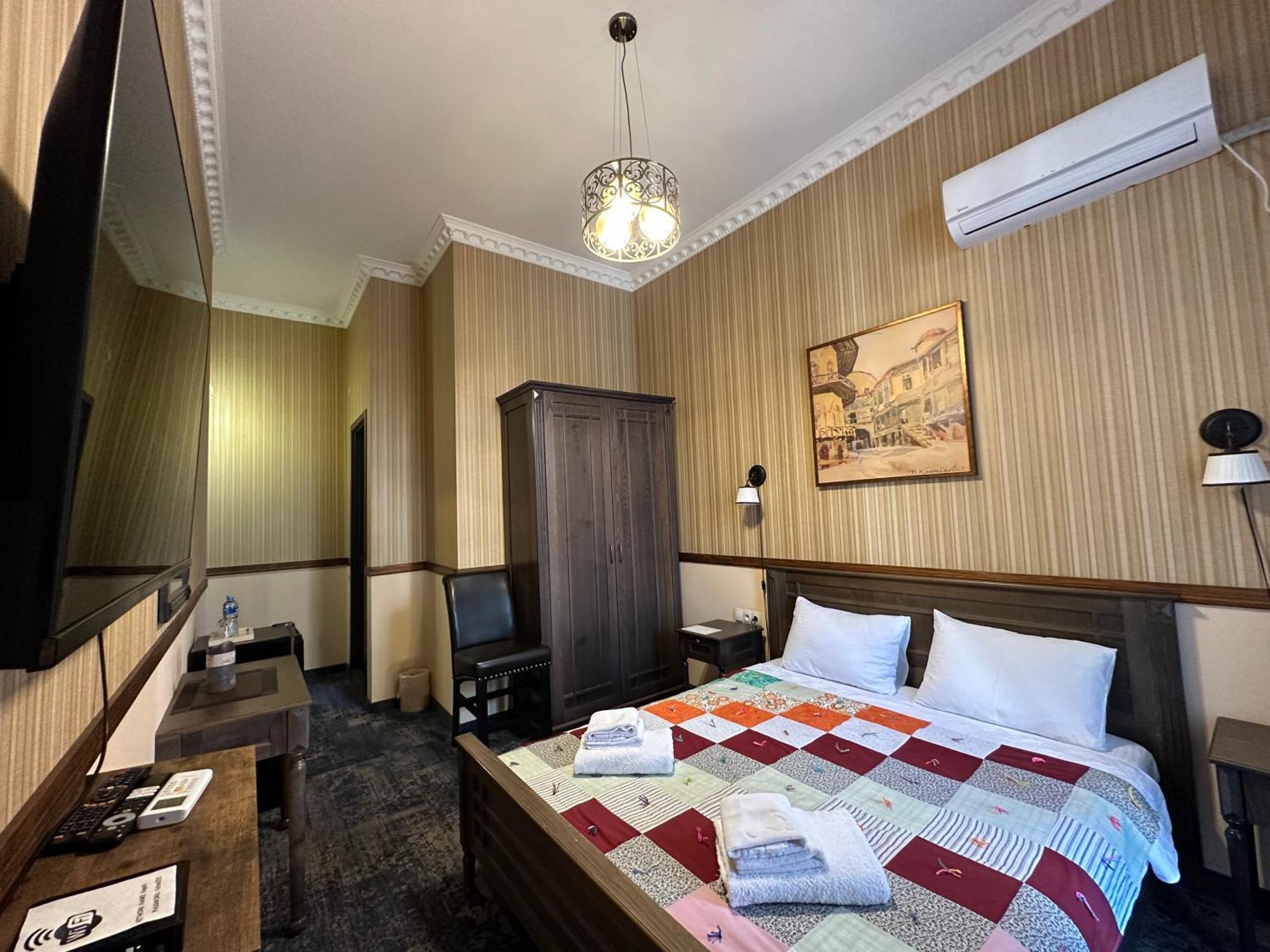 Boutique Hotel Alegria Тбилиси Екстериор снимка
